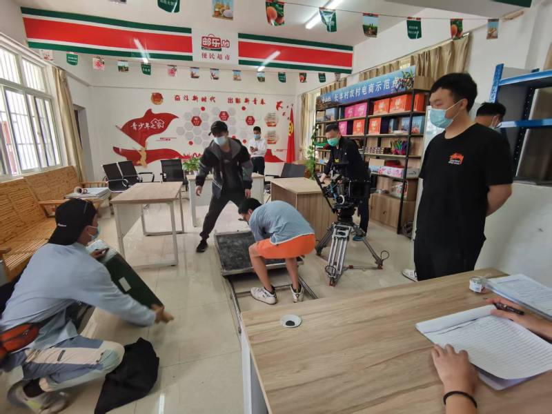 一支视频激活品牌生命力｜玉泉区产品视频拍摄公司的创意魔法秀
